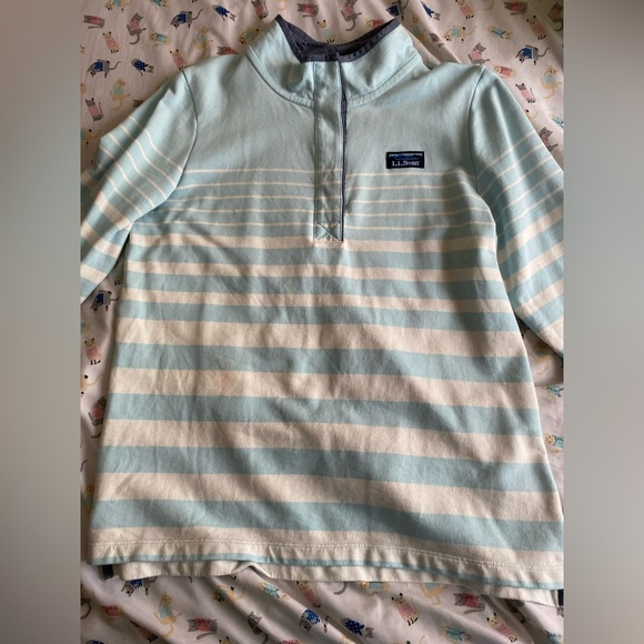 L.L. Bean Women’s Size Medium Blue and White Striped Sweatshirt - Picture 2 of 8